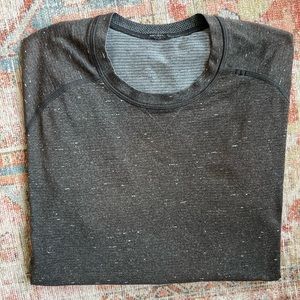 Lululemon Metal Vent Tech Shirt - Men's Size M